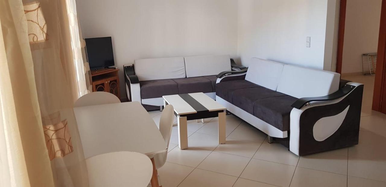 Stunning Sea View Apartments סרנדה מראה חיצוני תמונה