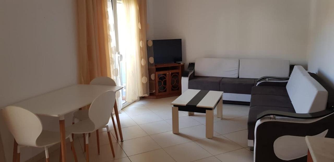 Stunning Sea View Apartments סרנדה מראה חיצוני תמונה